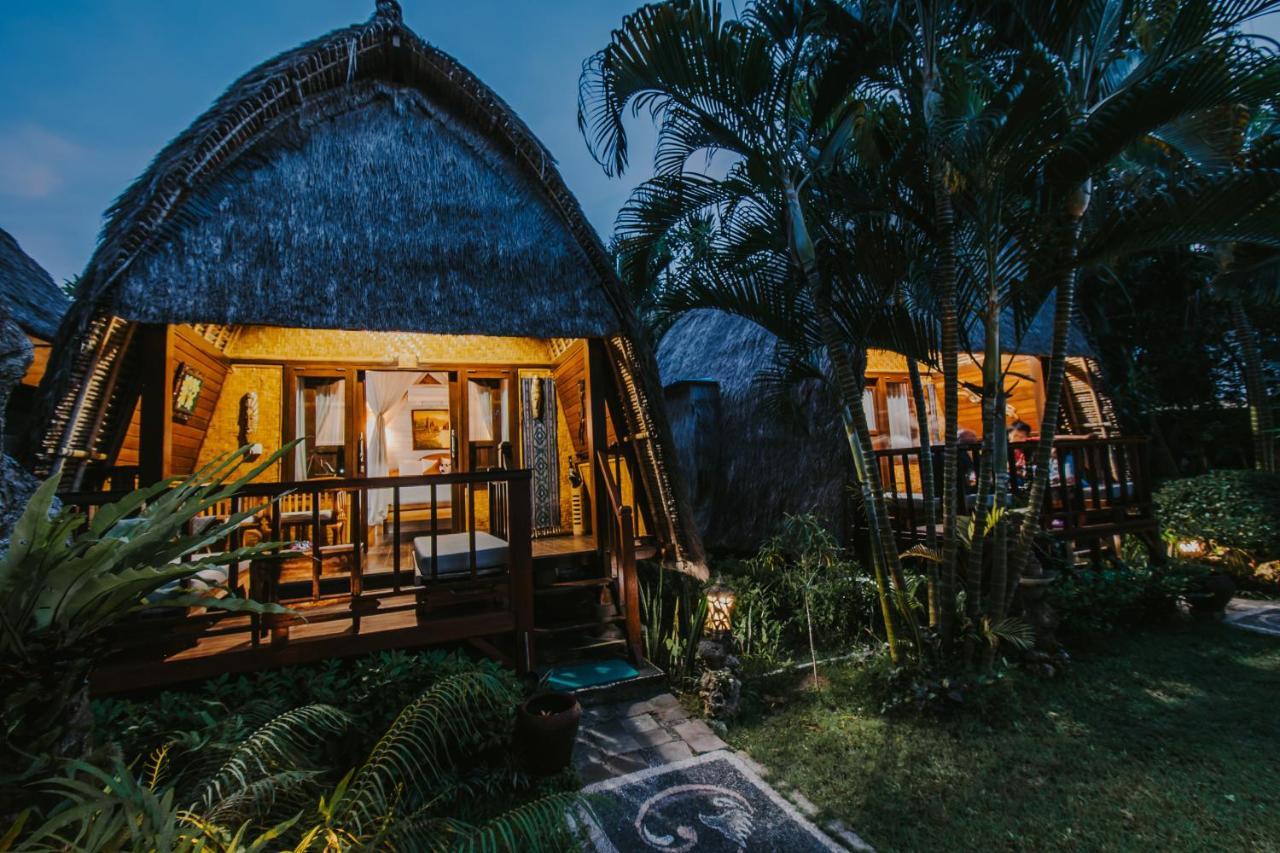 נוסה-למבונגן Alam Nusa Bungalow Huts & Spa מראה חיצוני תמונה